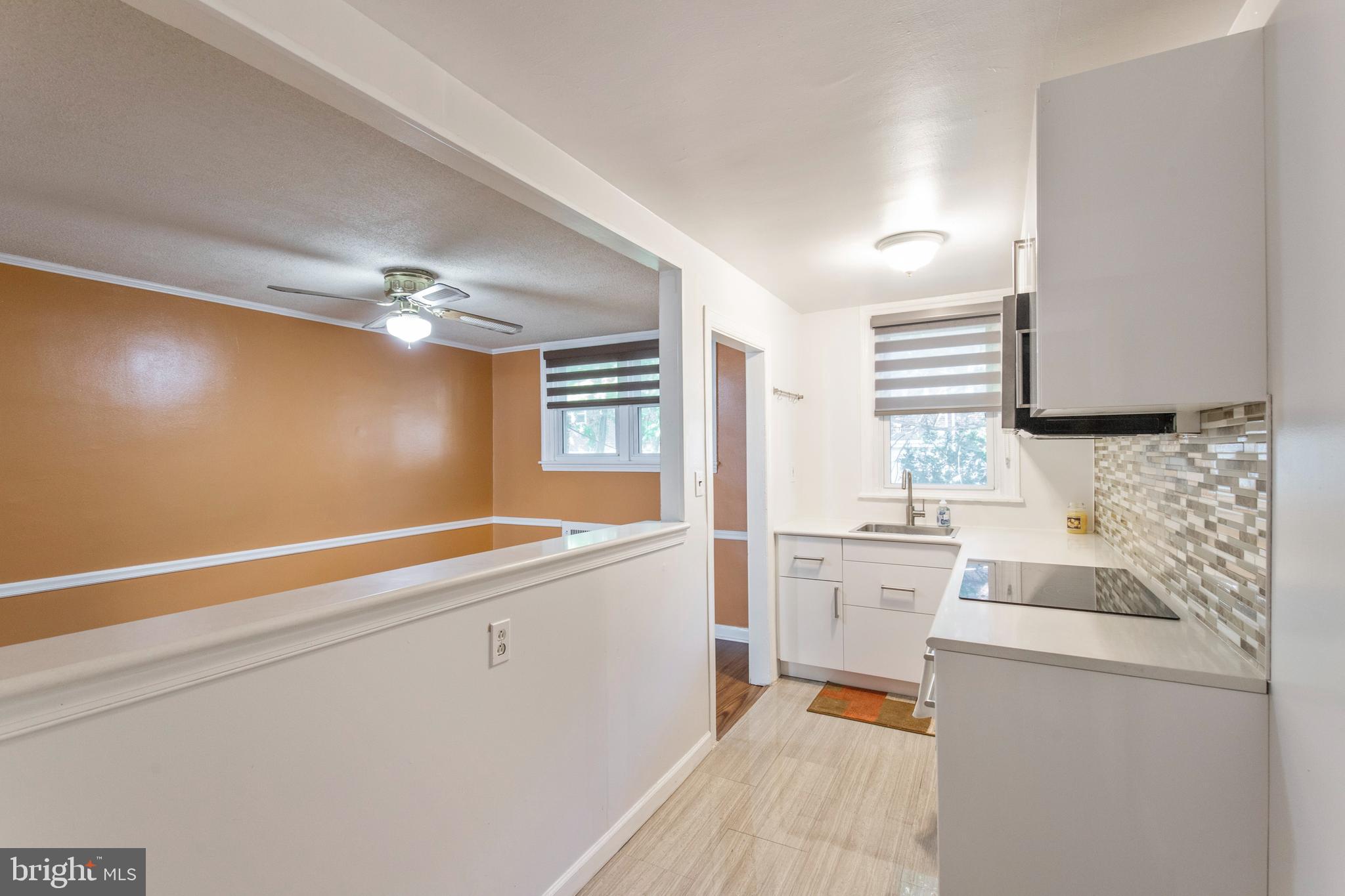 312 Copley Road Upper Darby, PA 19082 - Photo 16 of 33 Kitchen