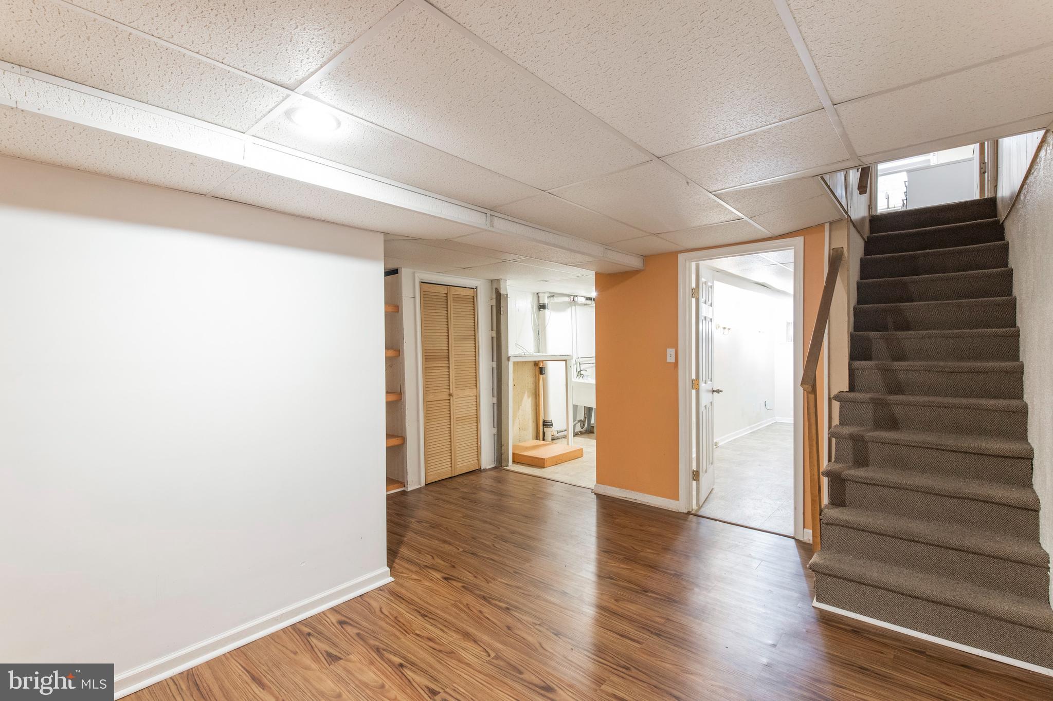 312 Copley Road Upper Darby, PA 19082 - Photo 18 of 33 Living Room to Upstairs