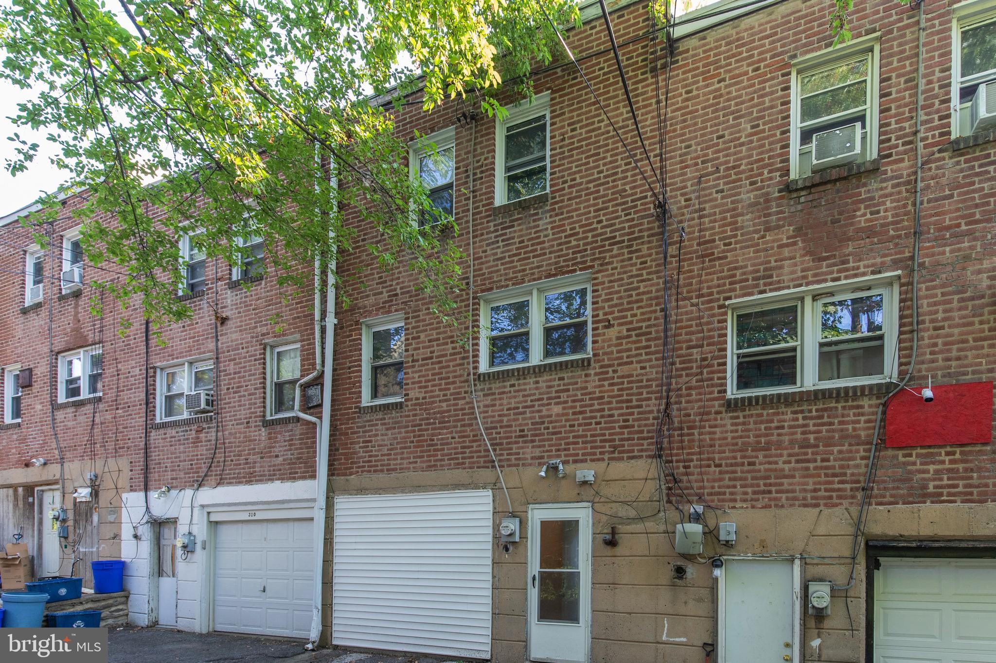 312 Copley Road Upper Darby, PA 19082 - Photo 32 of 33 Back Exterior