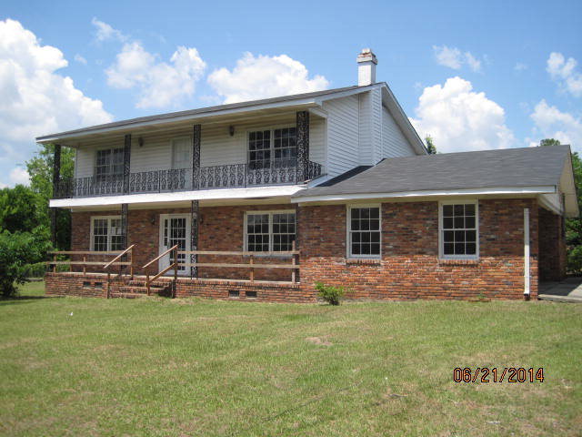 4735 Bloomfield Road Macon, GA 31206 - Photo 1 of 16 Primary Photo