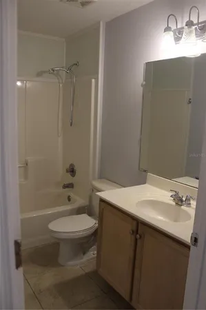 $329,900 | 60 Ramblewood Drive, Palm Coast, FL 32164