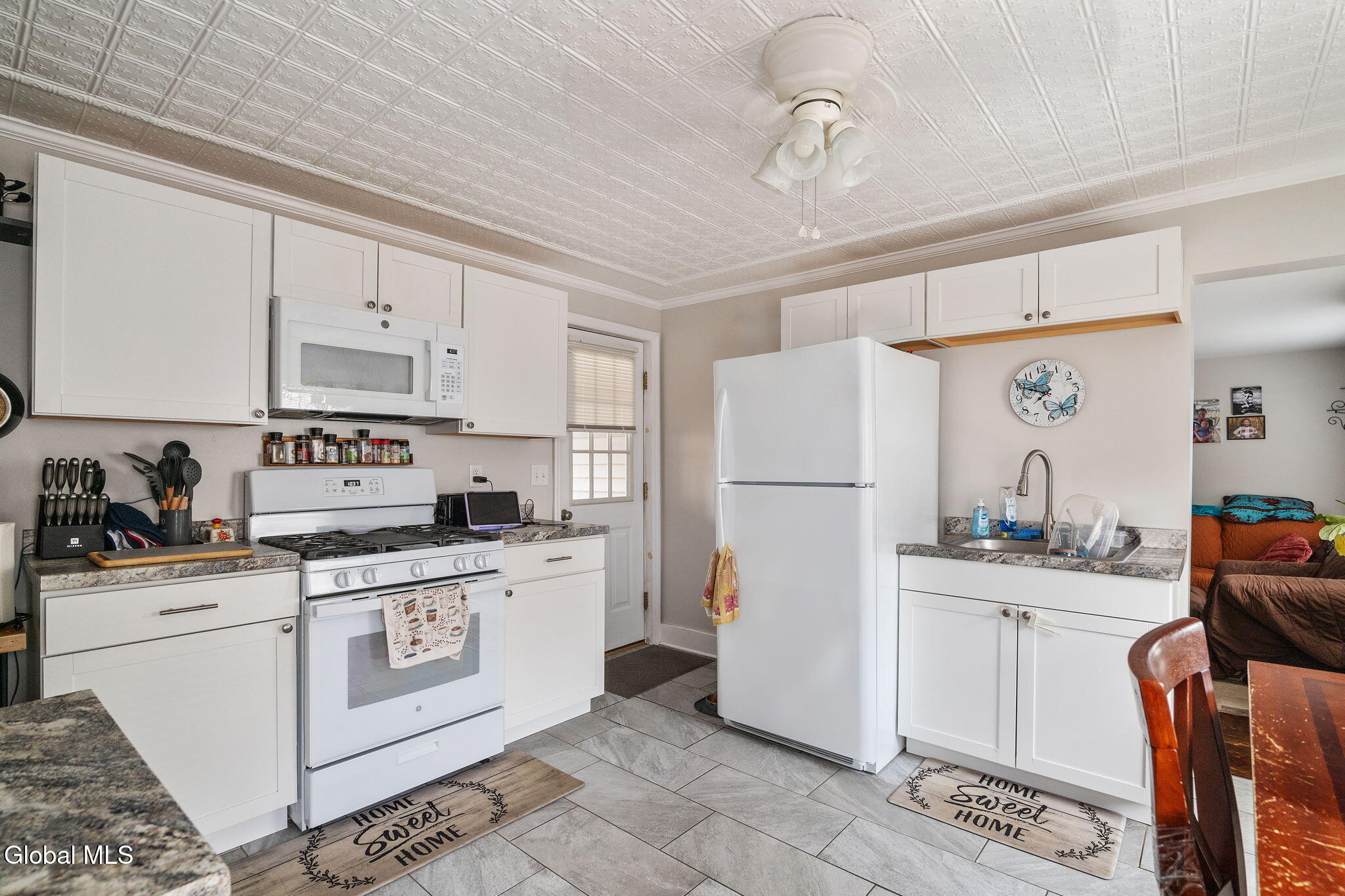 206 Front Street Schenectady, NY 12305 - Photo 11 of 21 11-206FrontSt_11