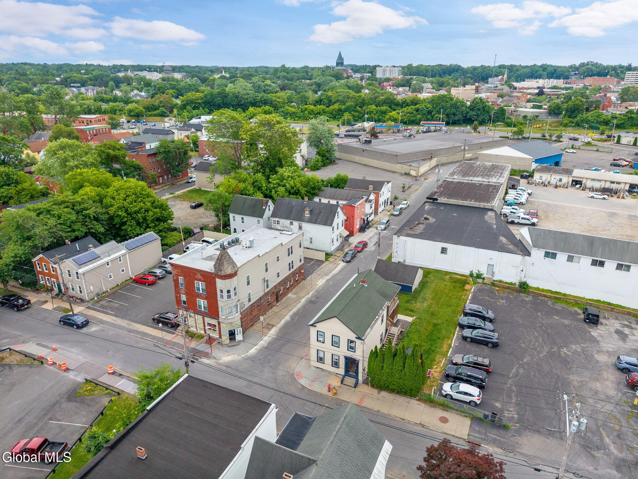 206 Front Street Schenectady, NY 12305 - Photo 2 of 21 2-206FrontSt_02