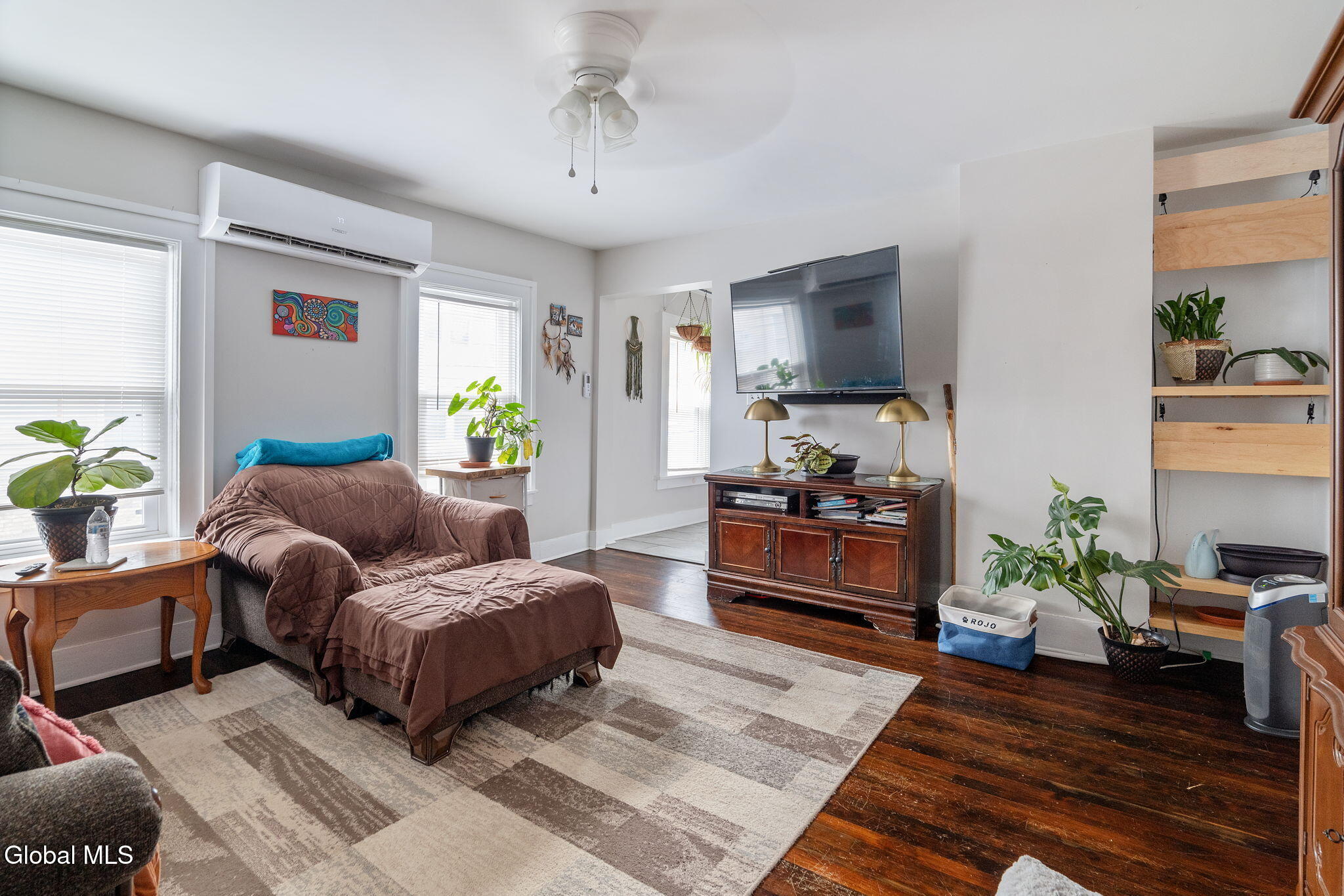 206 Front Street Schenectady, NY 12305 - Photo 4 of 21 4-206FrontSt_04