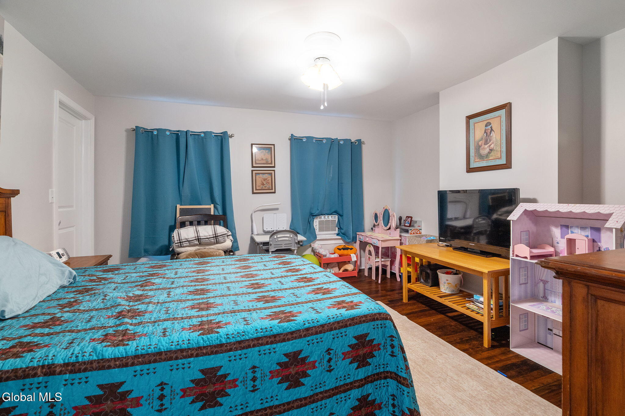 206 Front Street Schenectady, NY 12305 - Photo 7 of 21 7-206FrontSt_07