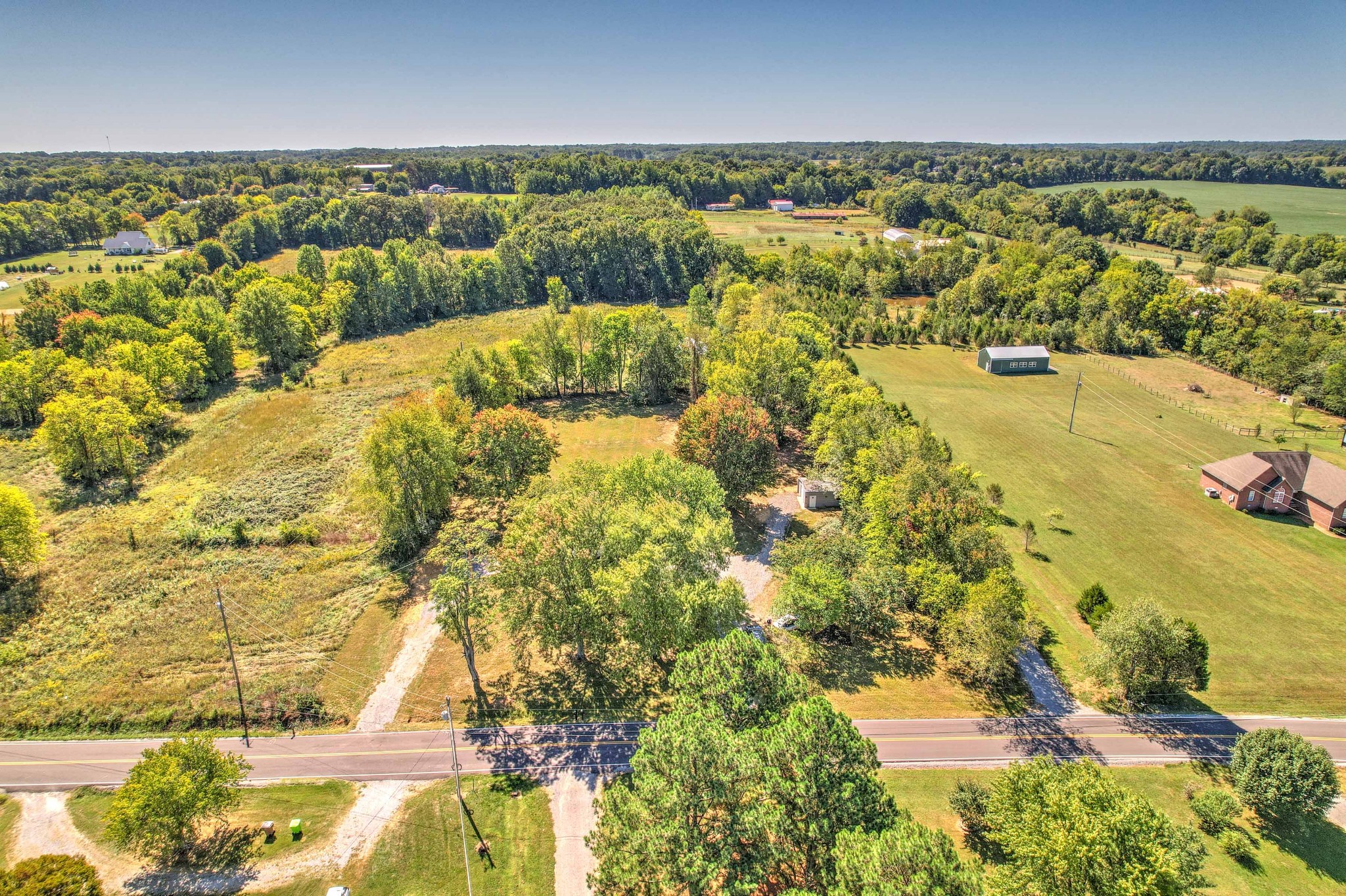 746 Clearview Road Cottontown, TN 37048 - Photo 7 of 64 a view of a city