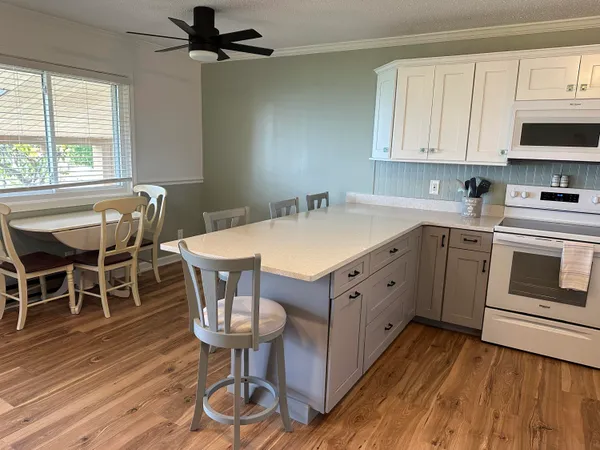 $688,000 | 4150 Ridge Road, Unit 21 AND 22, Stevensville, MI 49127