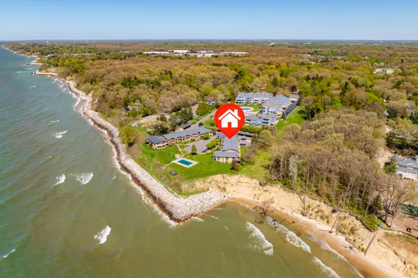 $688,000 | 4150 Ridge Road, Unit 21 AND 22, Stevensville, MI 49127