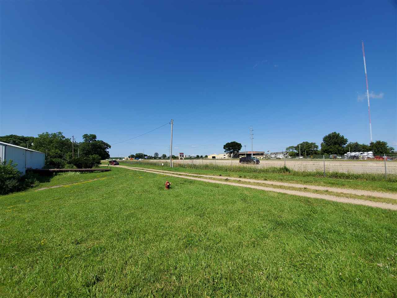 3345 Highway 151 Sun Prairie, WI 53590 - Photo 12 of 21