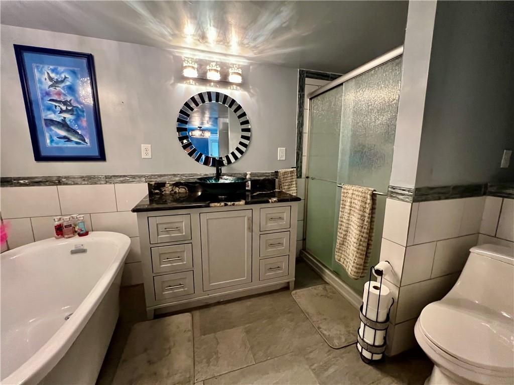 1752 South Eighty Eight Road Greensboro, PA 15338 - Photo 14 of 30