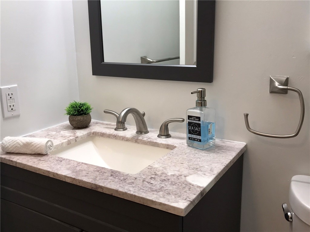 47 North Road, Unit A Jamestown, RI 02835 - Photo 24 of 29