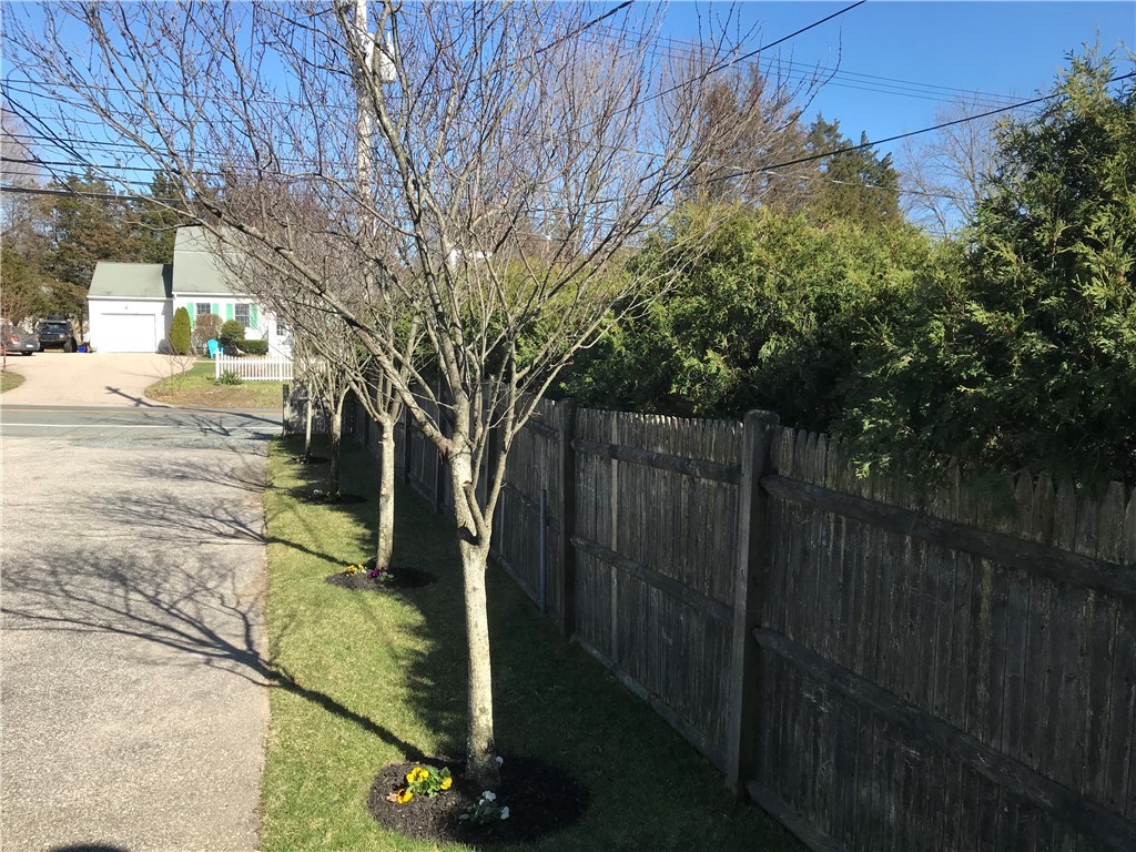 47 North Road, Unit A Jamestown, RI 02835 - Photo 9 of 29