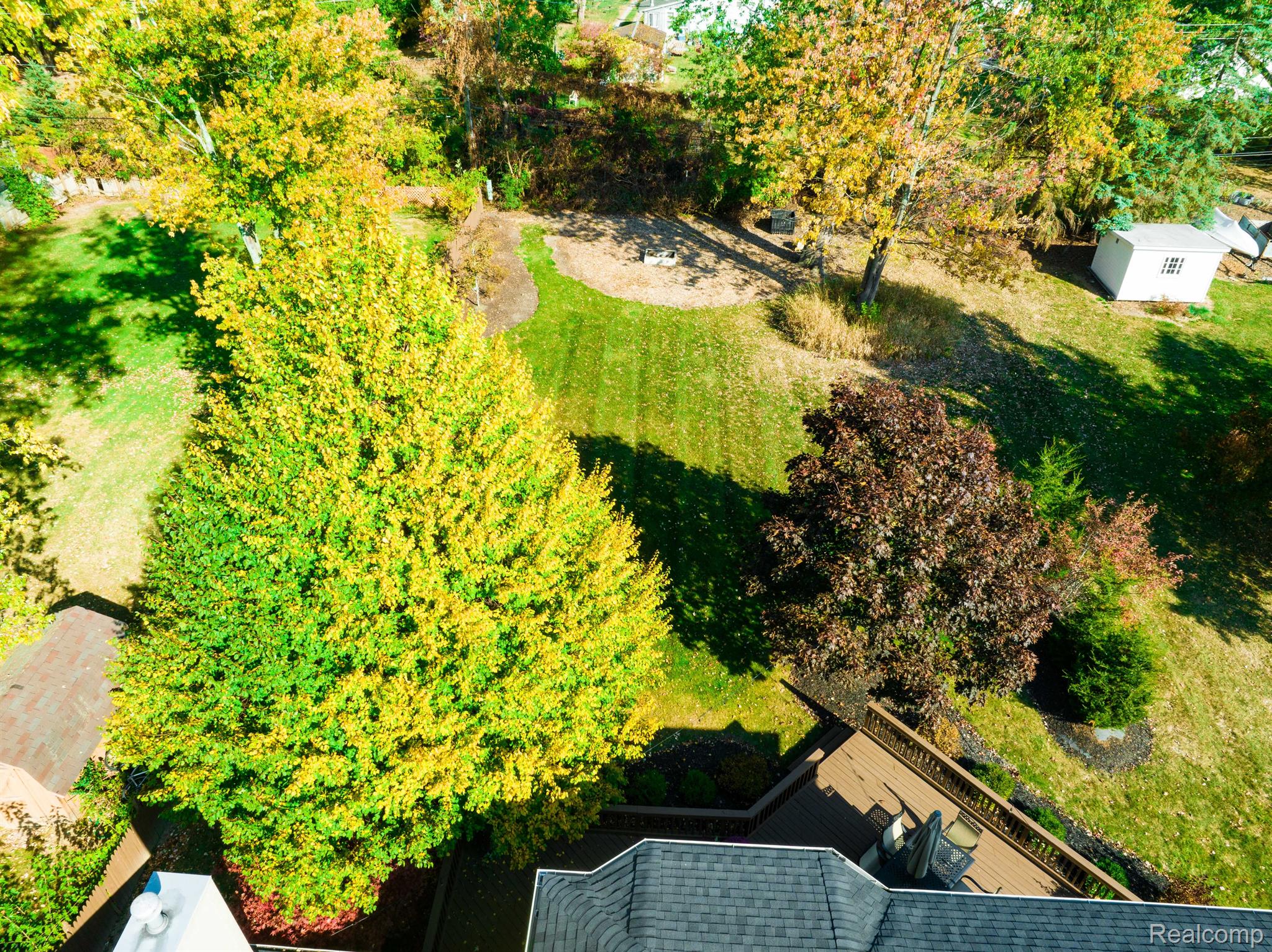 8464 Lake Road Grosse Ile, MI 48138 - Photo 41 of 44 Gallery Image 41