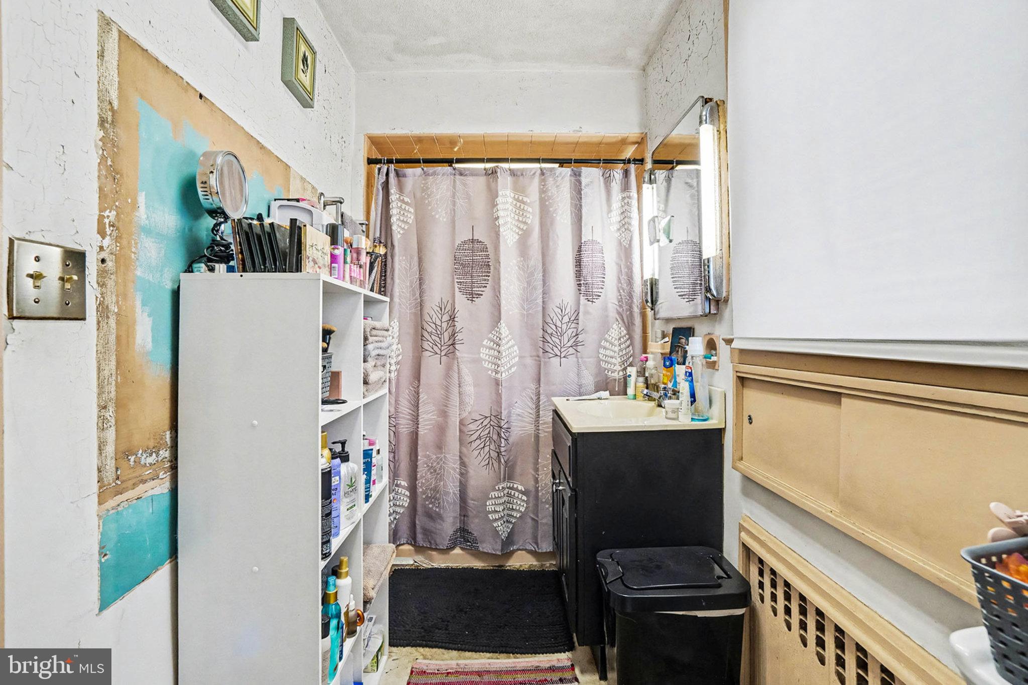 534 Main Street Lykens, PA 17048 - Photo 15 of 29 a bathroom with a sink toilet and shower