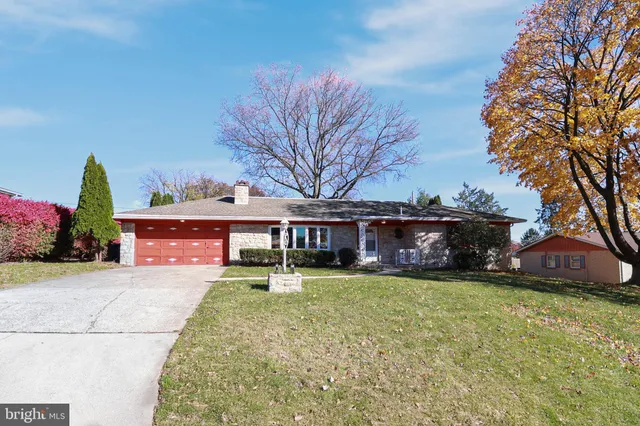 $359,900 | 661 Colleen Drive, Harrisburg, PA 17109