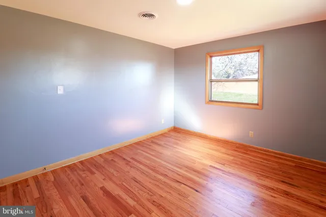 $359,900 | 661 Colleen Drive, Harrisburg, PA 17109