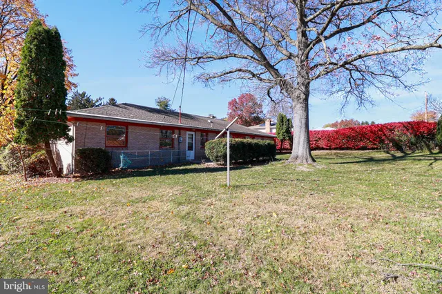 $359,900 | 661 Colleen Drive, Harrisburg, PA 17109