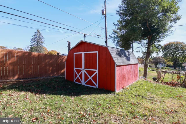 $359,900 | 661 Colleen Drive, Harrisburg, PA 17109