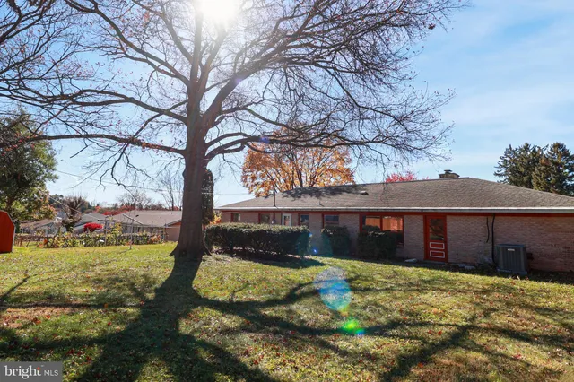 $359,900 | 661 Colleen Drive, Harrisburg, PA 17109