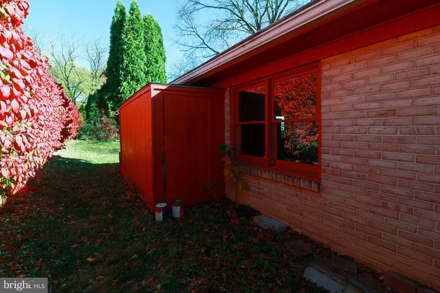 $359,900 | 661 Colleen Drive, Harrisburg, PA 17109