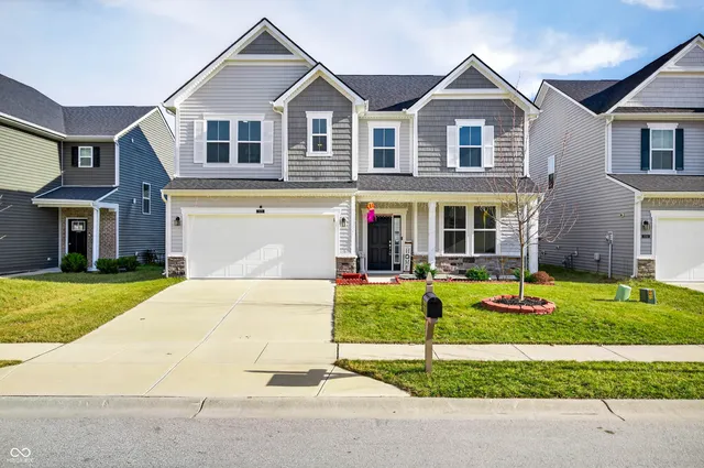 $450,000 | 3073 Creekridge Court, Columbus, IN 47201