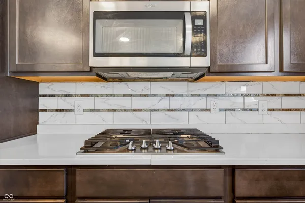 $435,000 | 3073 Creekridge Court, Columbus, IN 47201