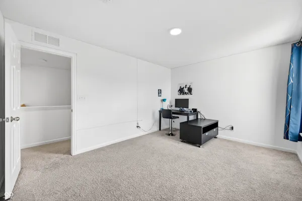 $435,000 | 3073 Creekridge Court, Columbus, IN 47201