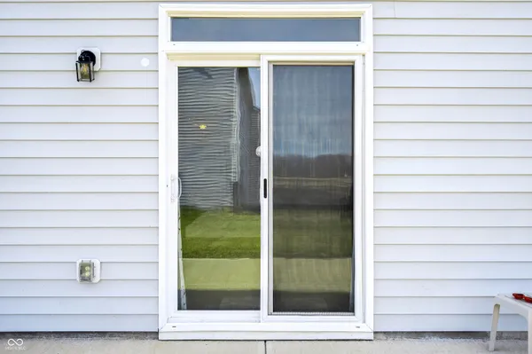 $435,000 | 3073 Creekridge Court, Columbus, IN 47201