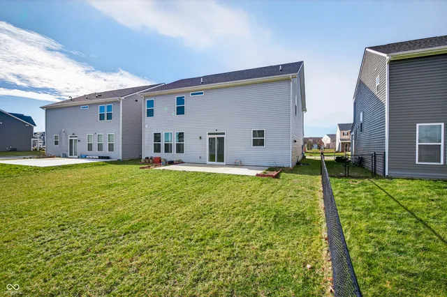 $450,000 | 3073 Creekridge Court, Columbus, IN 47201