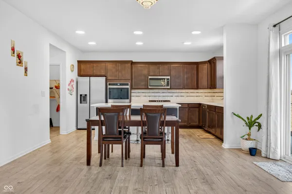 $435,000 | 3073 Creekridge Court, Columbus, IN 47201