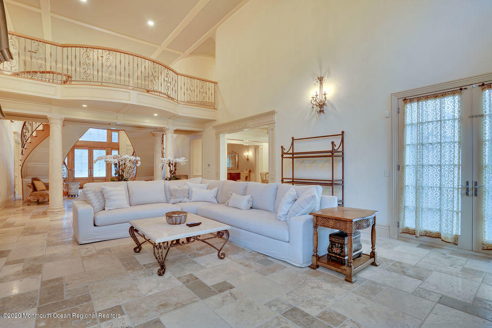 132 Heulitt Road Colts Neck, NJ 07722 - Photo 8 of 90 018_dsc07149