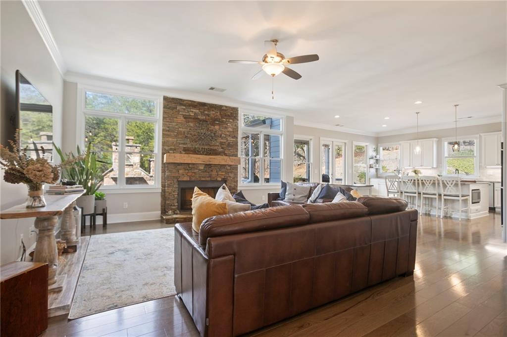 4692 Bluffside Court Marietta, GA 30066 - Photo 13 of 58