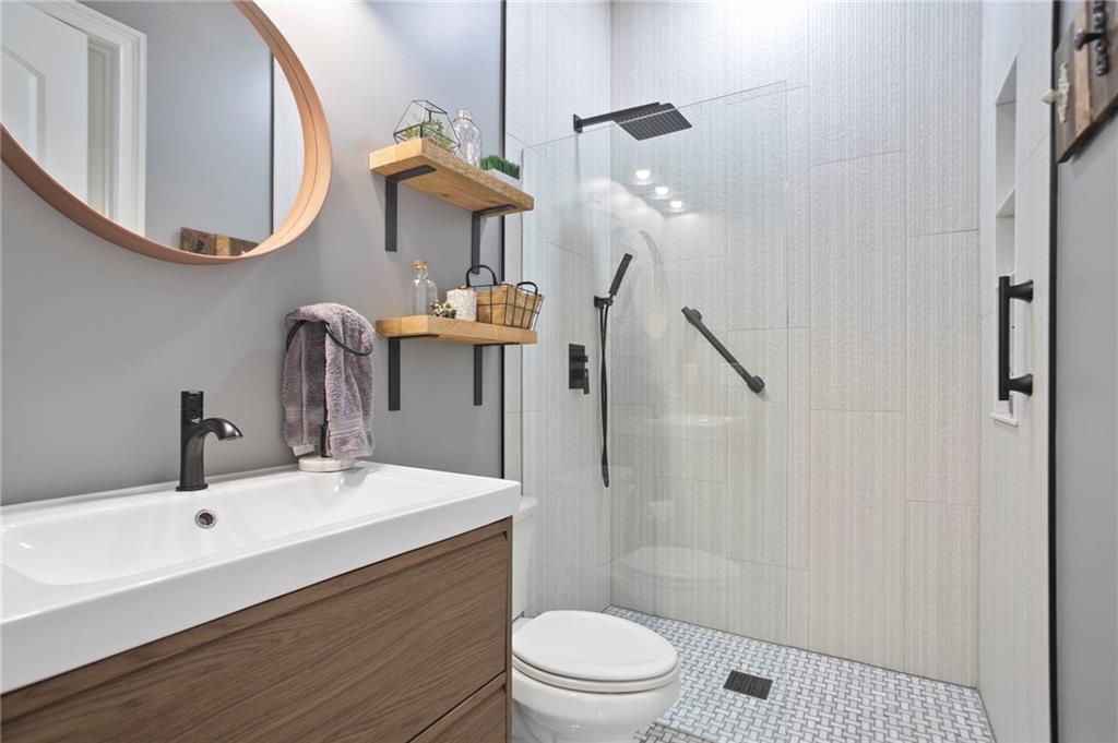 4692 Bluffside Court Marietta, GA 30066 - Photo 19 of 58