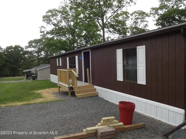 $79,900 | 16 Hi View Terrace, Lake Ariel, PA 18436