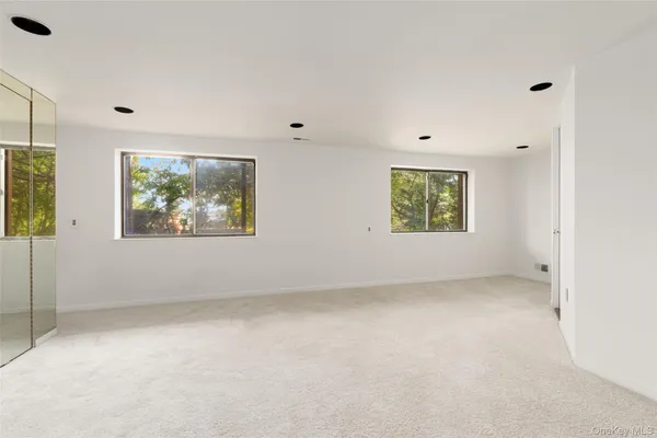 $3,950,000 | 214 Cedar Avenue, Hewlett, NY 11557