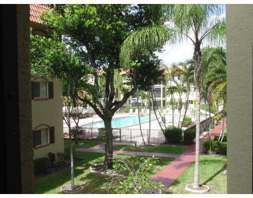 257 South Cypress Road, Unit 433 Pompano Beach, FL 33060 - Photo 9 of 9 Patio/Deck