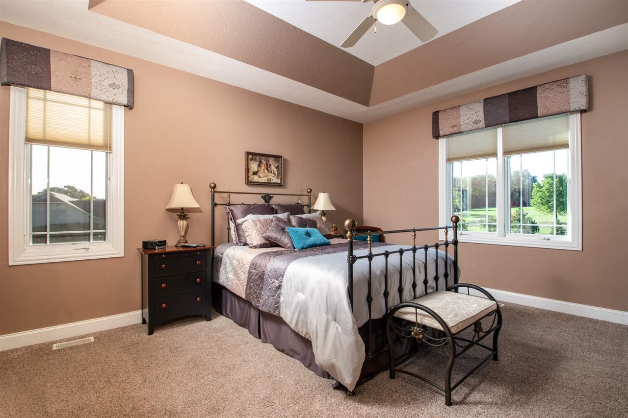 7290 Hawthorne Ridge Roscoe, IL 61073 - Photo 11 of 25 Gallery Image 11