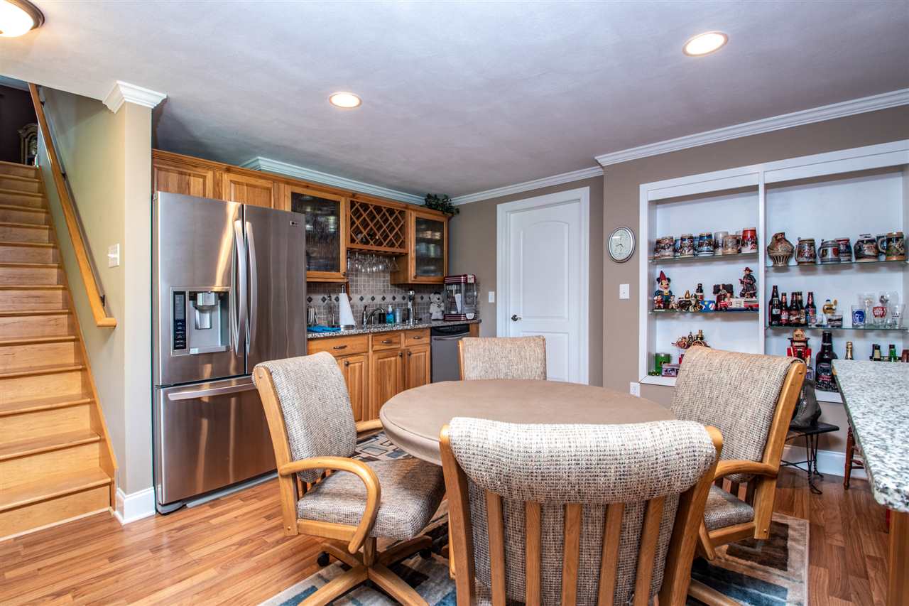 7290 Hawthorne Ridge Roscoe, IL 61073 - Photo 16 of 25 Gallery Image 16