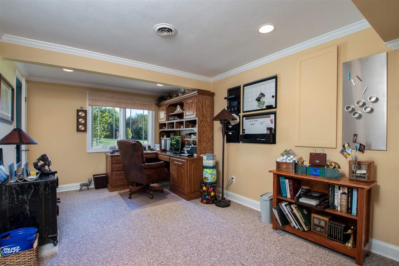 7290 Hawthorne Ridge Roscoe, IL 61073 - Photo 19 of 25 Gallery Image 19