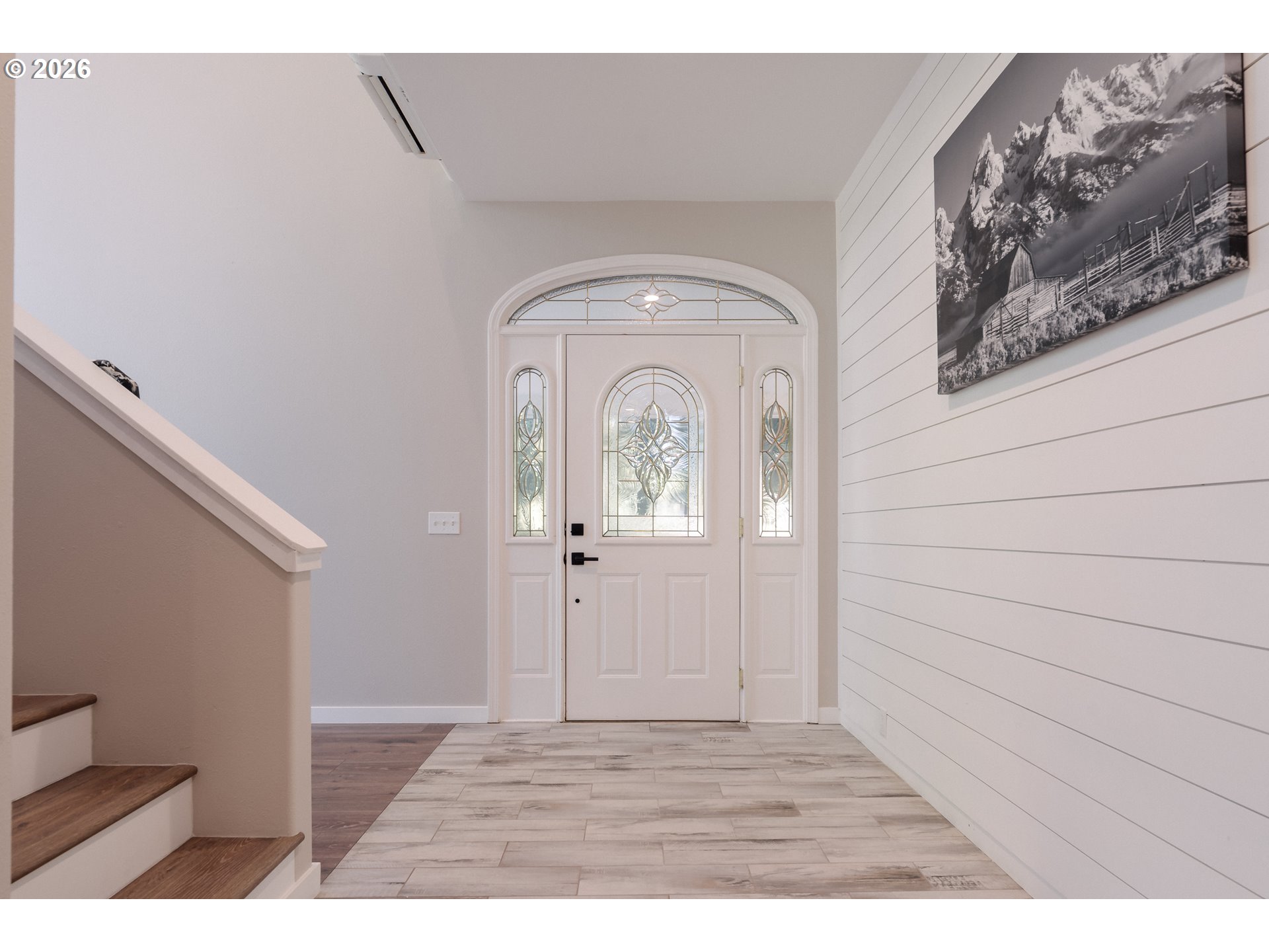 29500 Northeast Wilsonville Road Newberg, OR 97132 - Photo 2 of 46 Entrance/Foyer