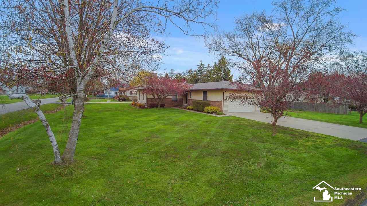 13720 Laplaisance Road Monroe, MI 48161 - Photo 34 of 43