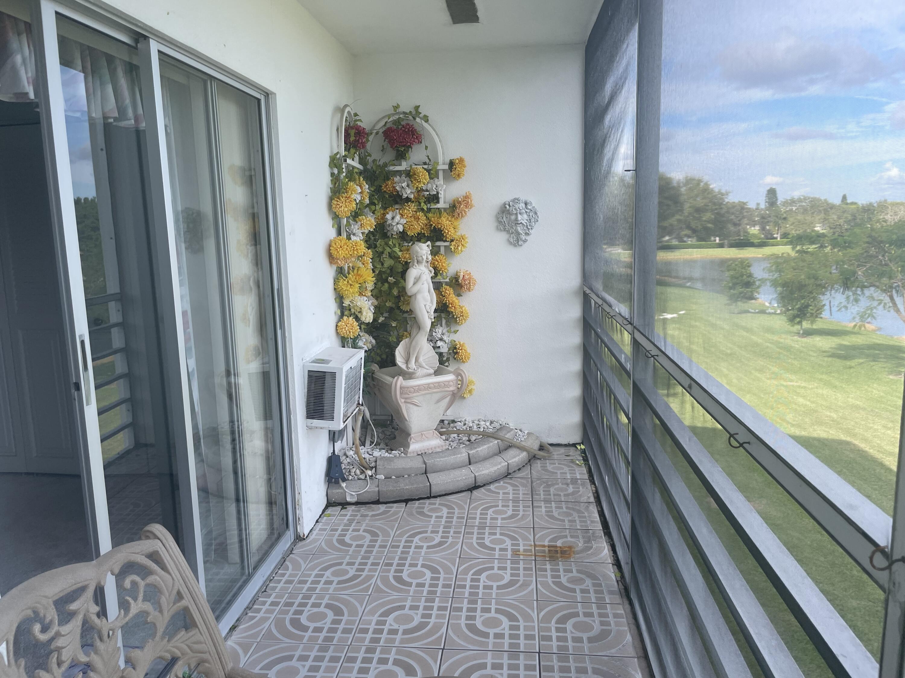 76 Brighton B, Unit 76 Boca Raton, FL 33434 - Photo 13 of 15 IMG_1160