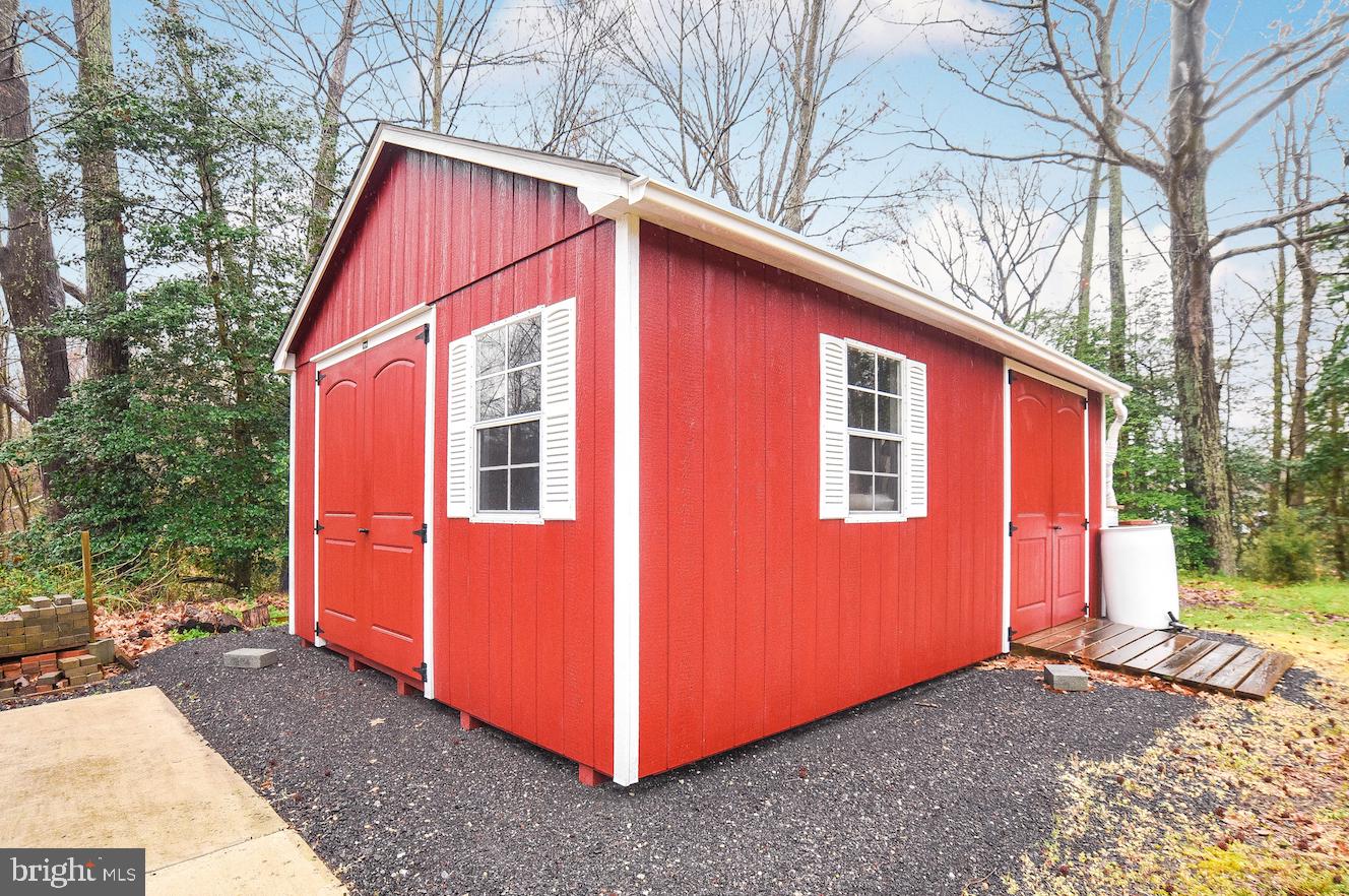 16121 Point Lookout Road Lexington Park, MD 20653 - Photo 15 of 49 Gallery Image 15