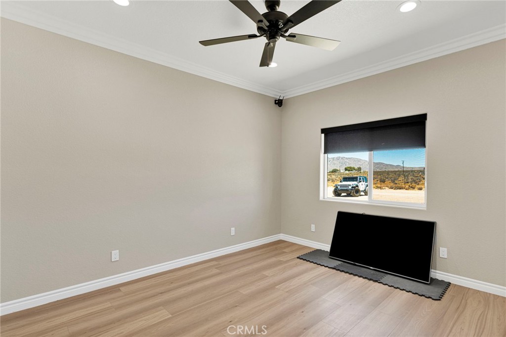 10770 Chipmunk Road Apple Valley, CA 92308 - Photo 21 of 35