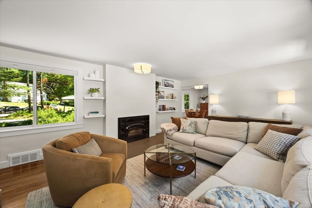 822 First Parish Road Scituate, MA 02066 - Photo 19 of 32