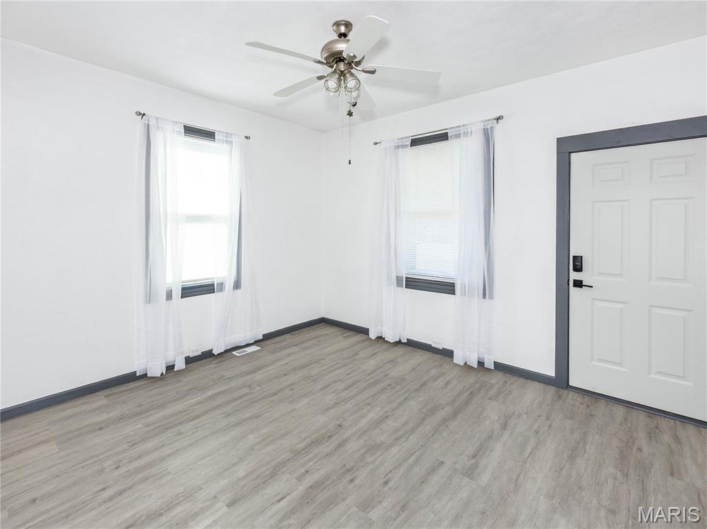 710 East Main Street Alhambra, IL 62001 - Photo 4 of 27