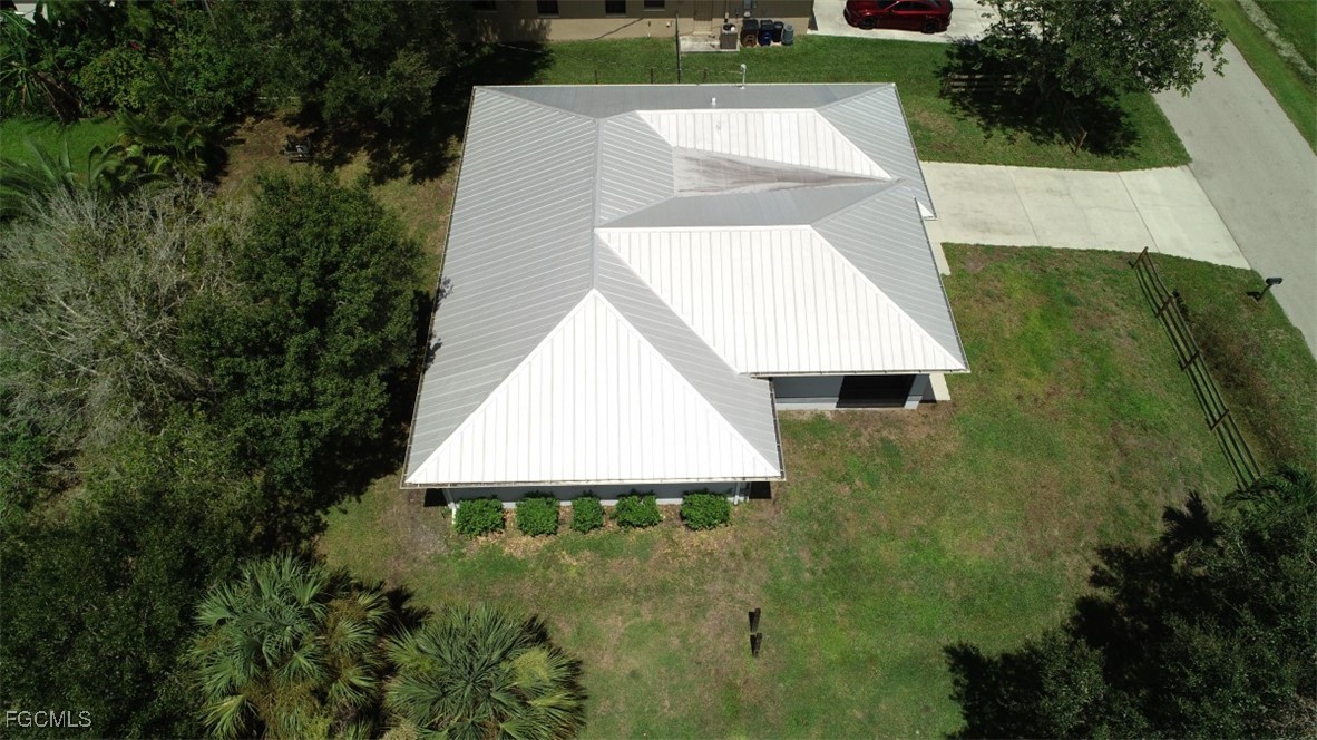 2400 Leavitt Road Alva, FL 33920 - Photo 2 of 26 an aerial view of a house