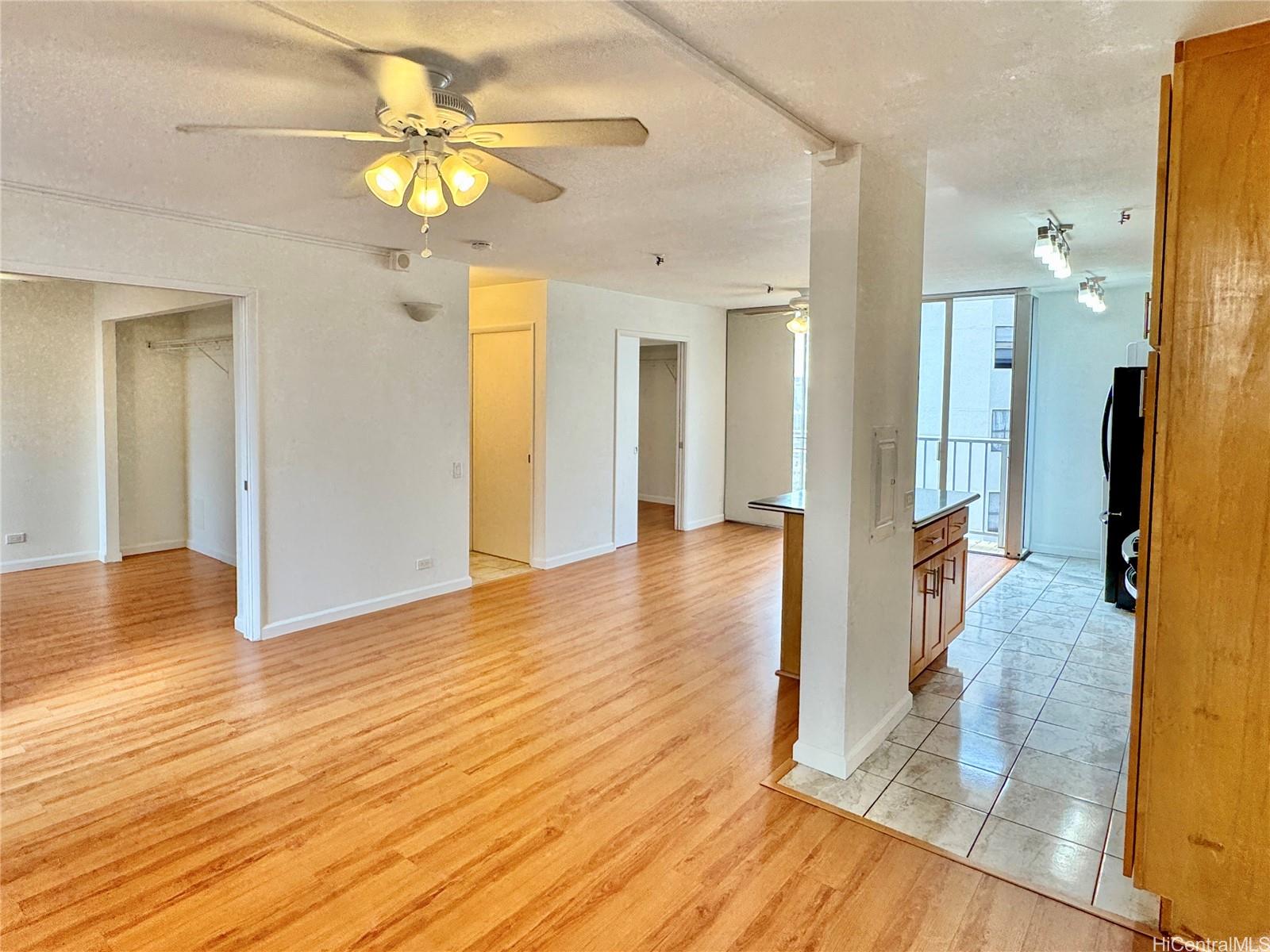 1226 Alexander Street, Unit 1502 Honolulu, HI 96826 - Photo 4 of 13