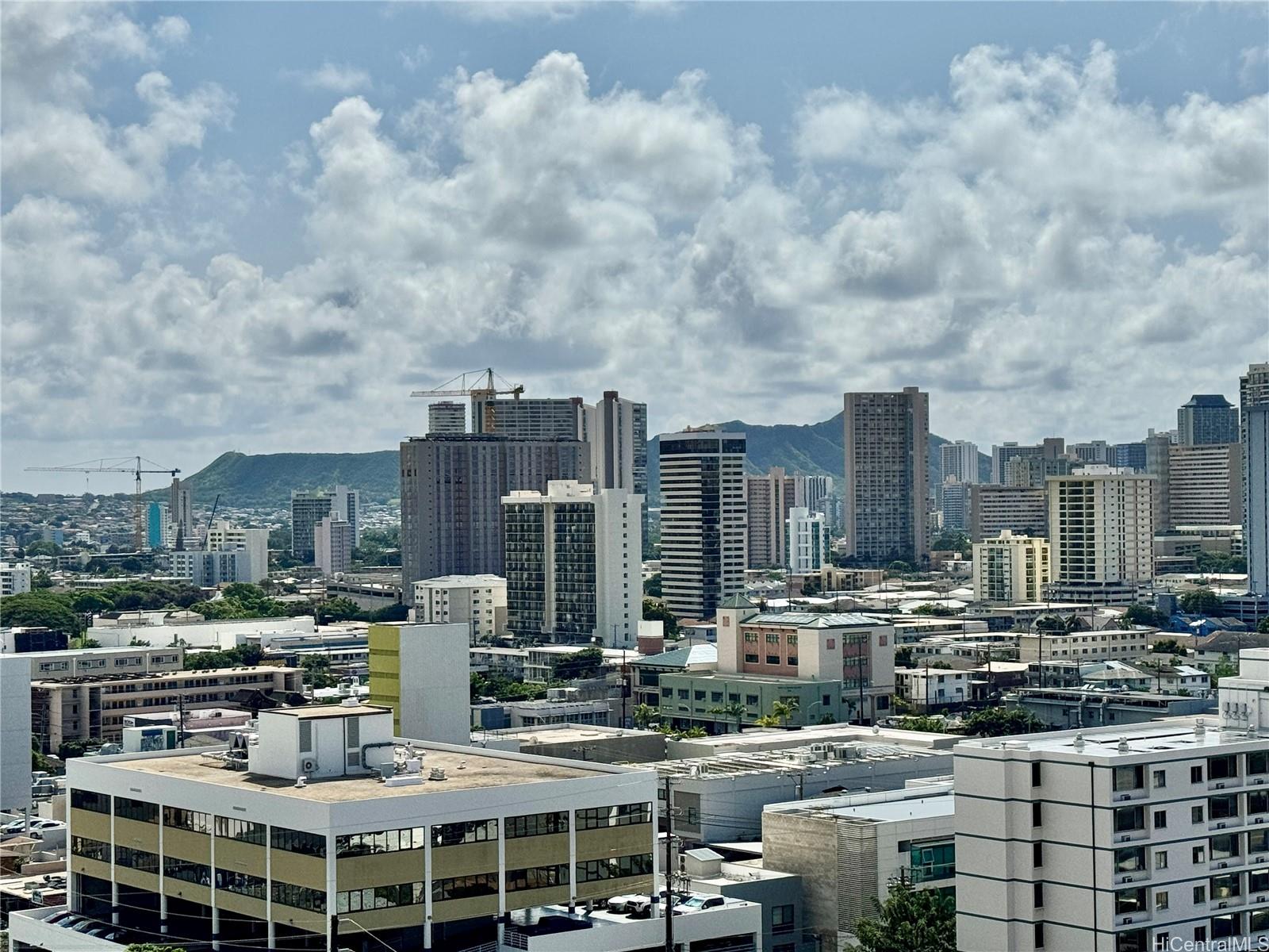 1226 Alexander Street, Unit 1502 Honolulu, HI 96826 - Photo 9 of 13