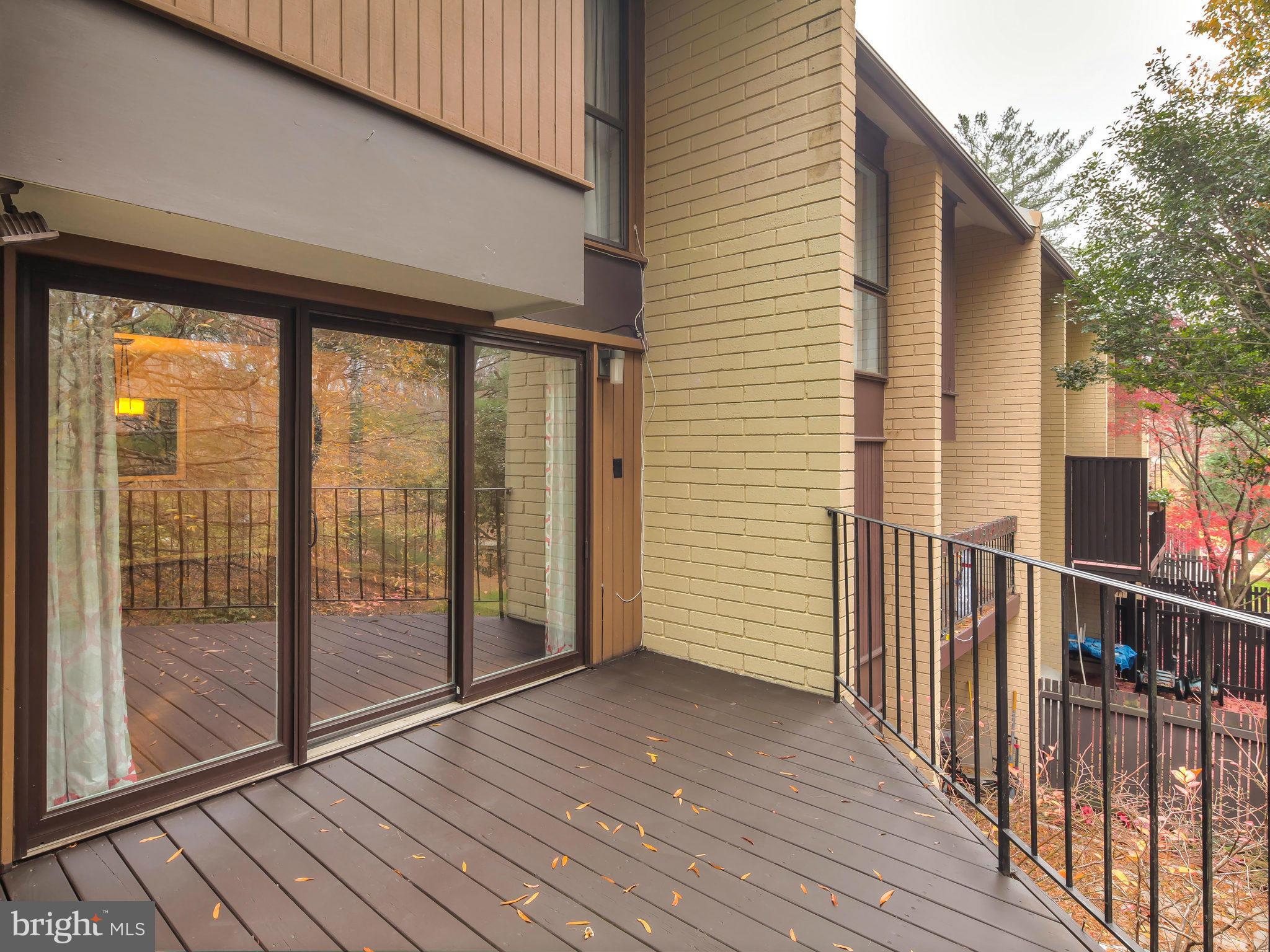 11185 Saffold Way Reston, VA 20190 - Photo 28 of 30 Exterior (General)